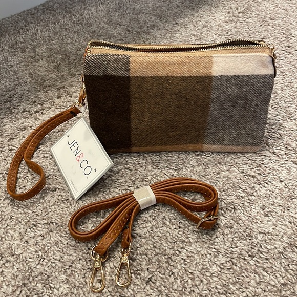 Jen&Co Riley Crossbody - Picture 9 of 15